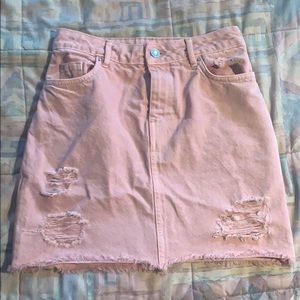 Short pink skirt